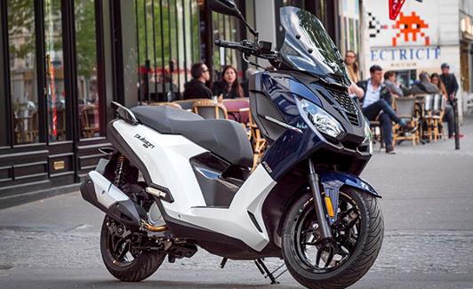 El coche de Daniel Muriel: «En una buena moto o un coche de calidad, conducir es el doble de agradable» 1 pulsion rs peugeot U88775012378lIm