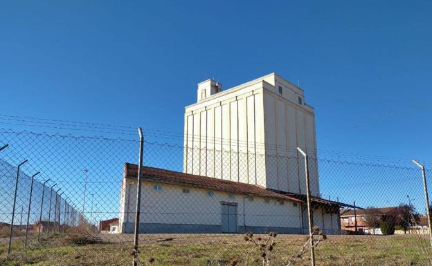 El silo volverá a tener un uso relacionado con la agricultura al ser adquirido por una cooperativa