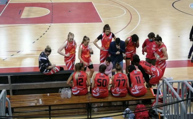 Un pésimo tercer cuarto frustra al CB Bembibre, que sigue en caída libre