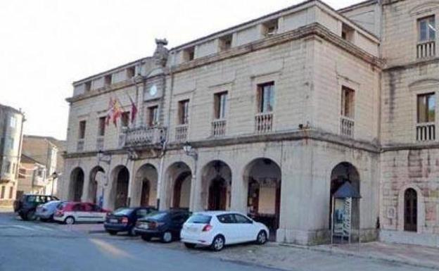 El PP critica el «peligro sanitario» de la caldera del Ceas de Cistierna