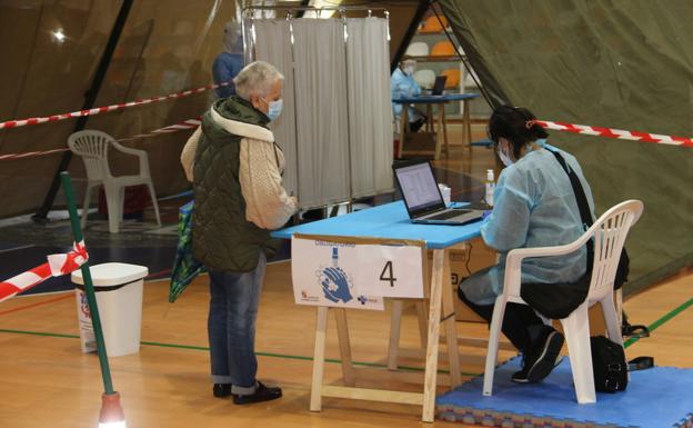 El cribado de antígenos en San Andrés llega a 1.767 vecinos y arroja 6 positivos