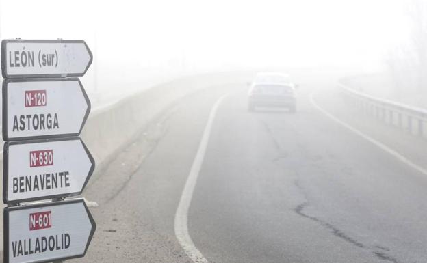 La niebla dificulta el tráfico en dos tramos de la red principal de carreteras de la provincia de León