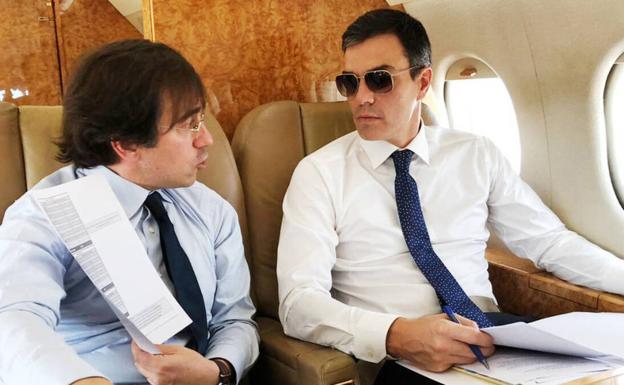 Moncloa considera «materia clasificada» a los acompañantes de Sánchez en el Falcon