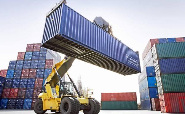 Valladolid, Burgos y Palencia lideran las ventas al exterior, mientras que en la provincia de León caen un 13%