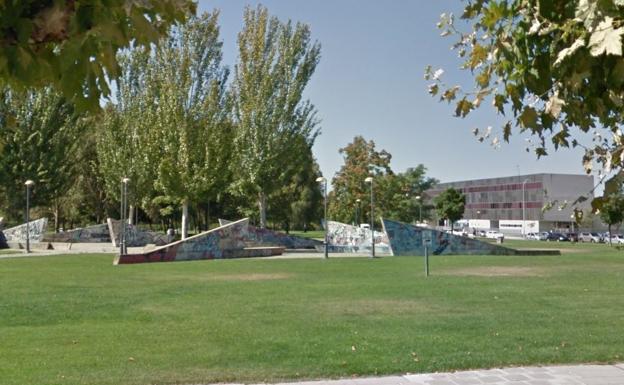 El PP propone que las figuras de hormigón del parque de Eras escenifiquen los derechos de la infancia