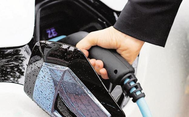 La Estrategia Regional de Vehículos de Energías Alternativas contempla una inversión de 32,3 millones hasta 2023