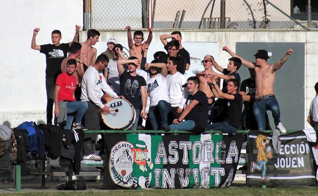 El derbi entre Atlético Astorga y La Bañeza será día del club