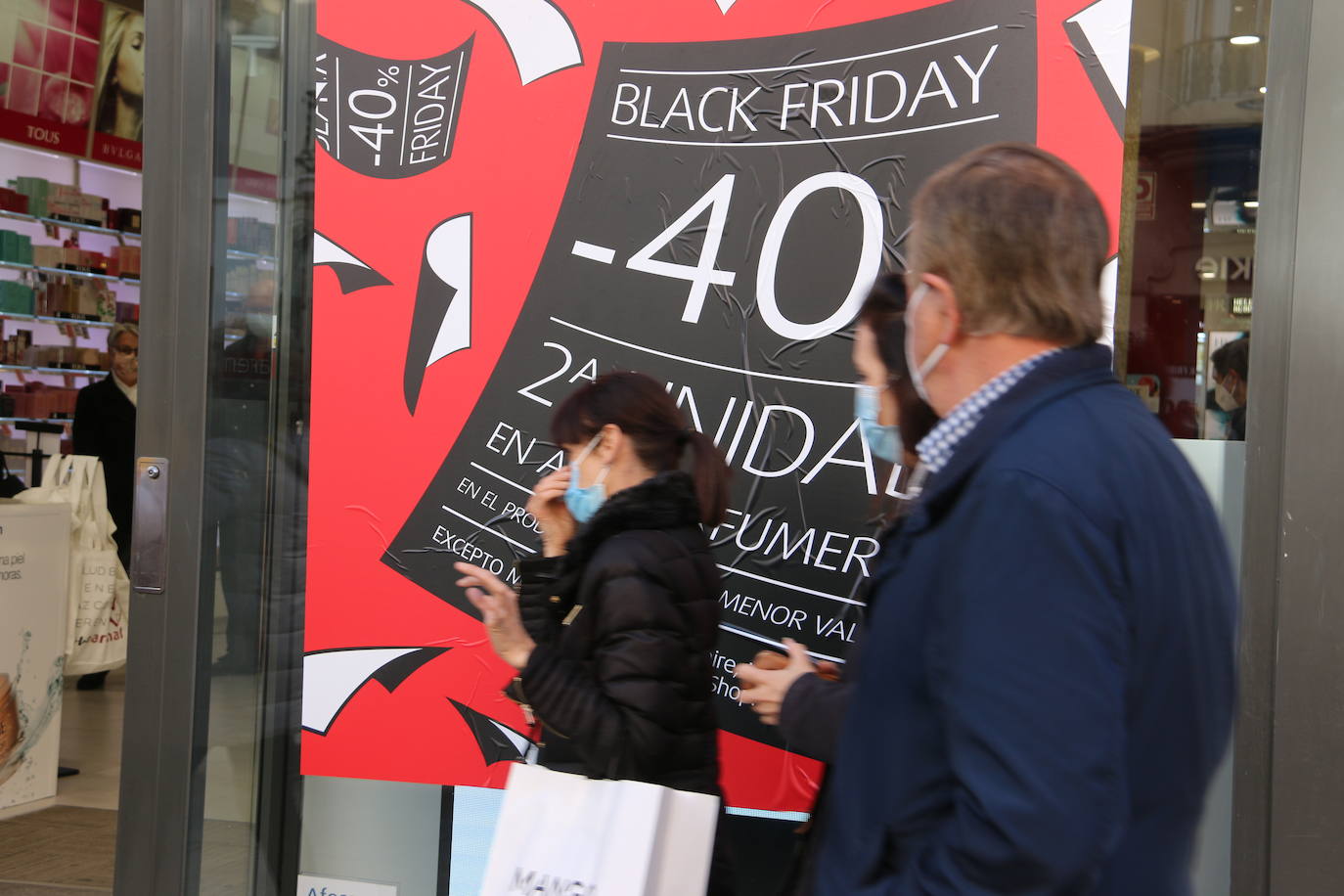 Los carteles negros invaden León