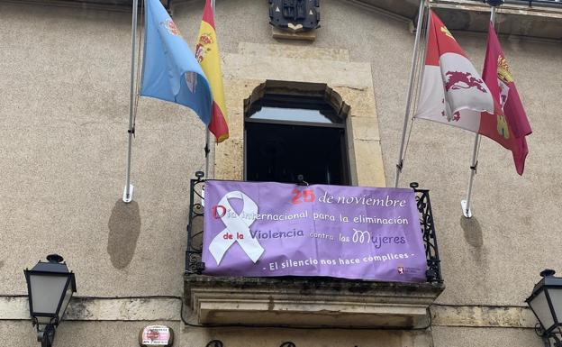 Boñar se suma la lucha contra la violencia machista