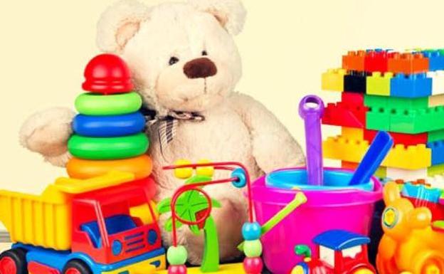 La peña culturalista Orgullo Cazurro lanza una campaña para que ningún niño se quede sin sonrisa