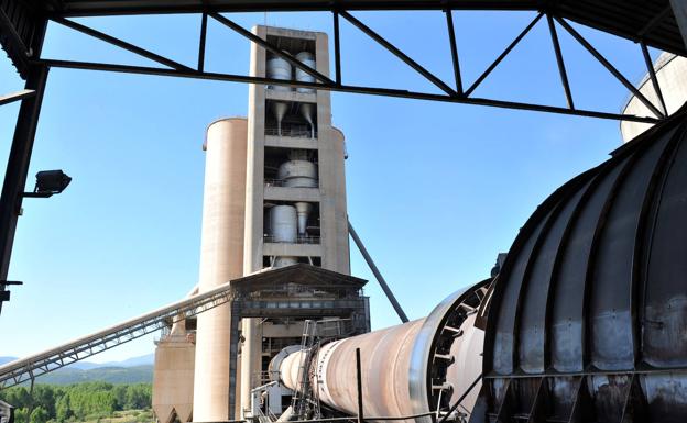 Cosmos creará una planta fotovoltaica para abastecer su fábrica de Toral de los Vados