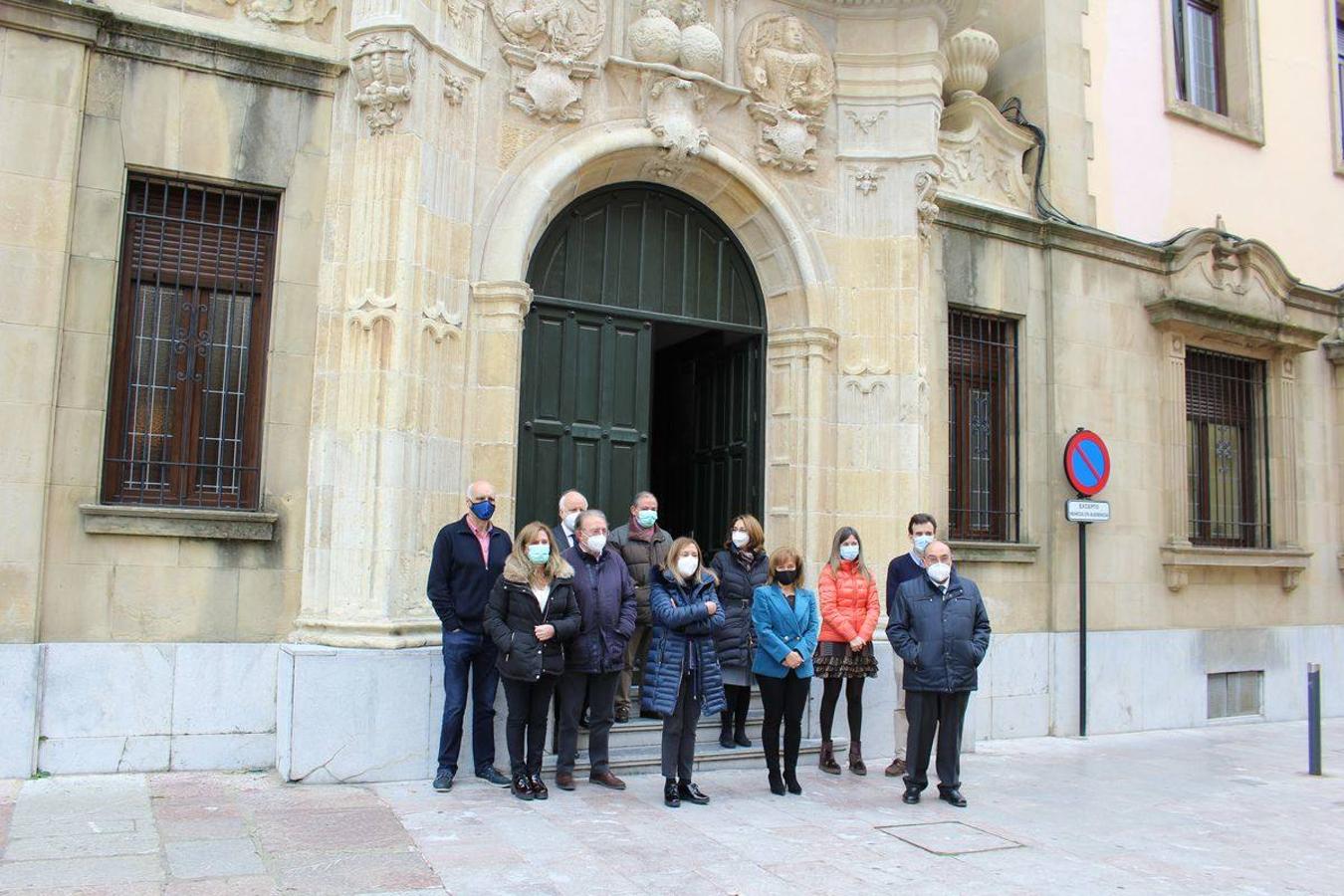 Concentraciones en repulsa de la agresión a una jueza en Segovia