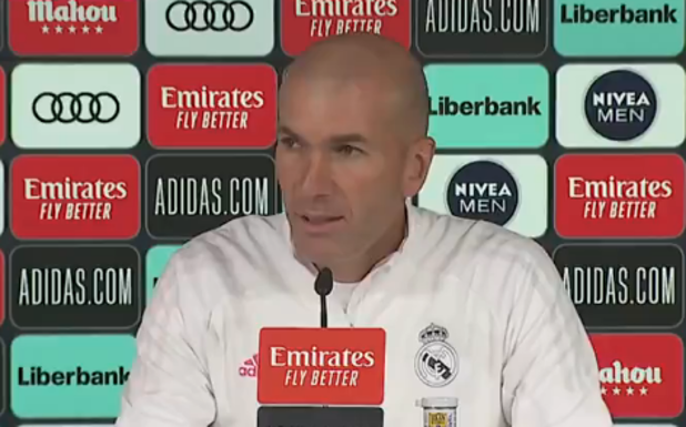 Zidane: «Tengo el respaldo del club y el cariño de los jugadores»