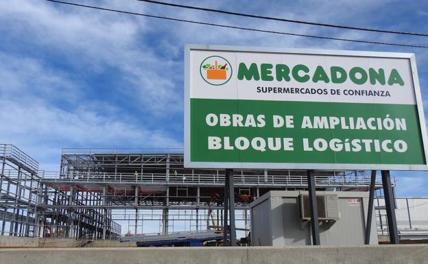 Mercadona avanza su Bloque Logístico en Villadangos del Páramo con 11 millones y 400 empleados de 140 empresas en la obra