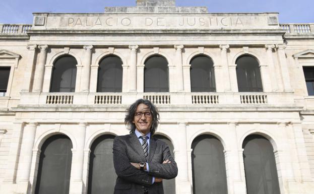 Santiago Mena: «Castilla y León tiene necesidades mas importantes que asumir las competencias de la Administración de Justicia»