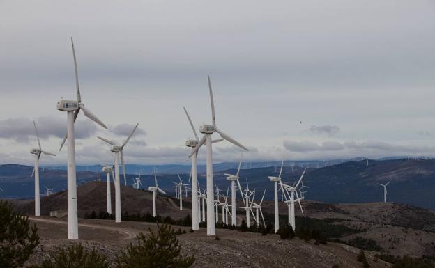 El sector eólico pide a la Junta agilidad en la tramitación de proyectos para «no perder oportunidades»