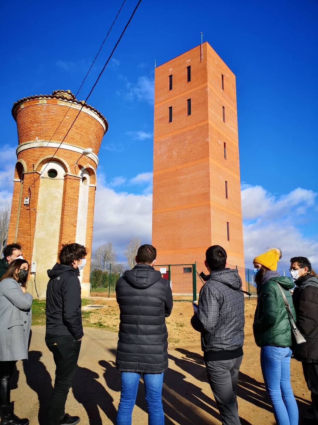 Visita del PSOE a Pozuelo del Páramo