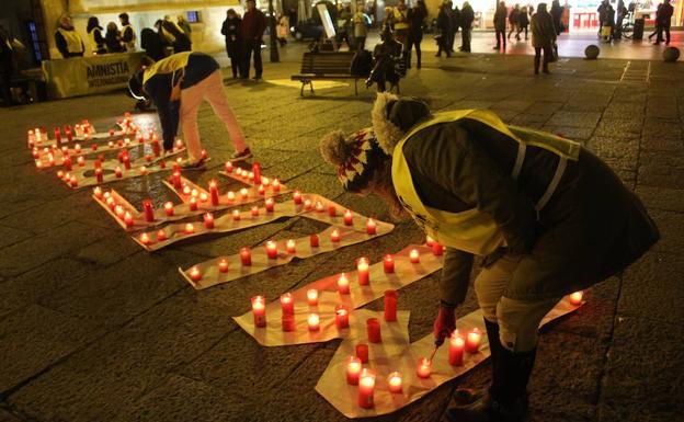 Las calles de León y Ponferrada se iluminan este jueves por los Derechos Humanos