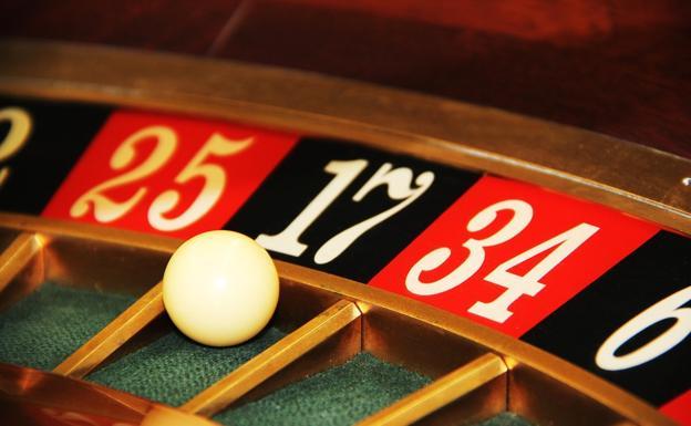 La plataforma de trabajadores del juego pide una reunión con la Junta para tratar su «dramática» situación