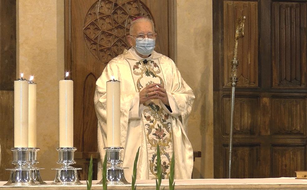 León despide a su obispo