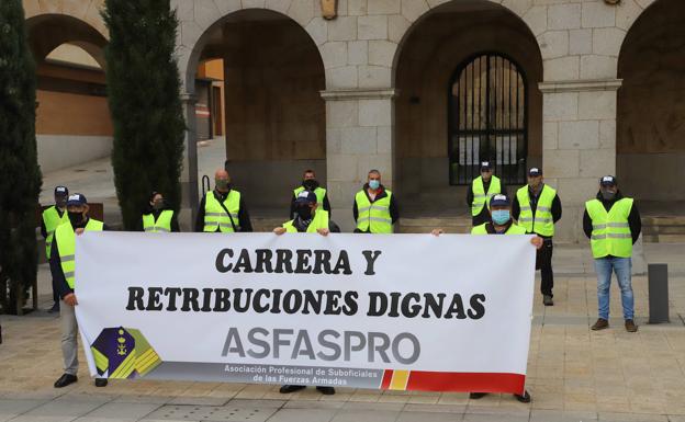 Los militares protestan en Salamanca para lograr una carrera profesional y unas retribuciones «dignas»