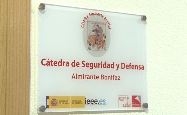 ULE y Defensa continúan con su colaboración con la Cátedra Almirante Bonifaz y otras actividades docentes y de investigación