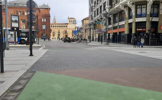 Ciudadanos propone la colocación de bolardos en Ordoño como medida de seguridad