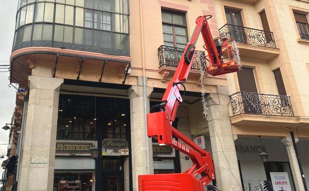 Astorga verá el encendido de Ferrero Rocher por televisión y será el domingo cuando «los vecinos puedan verlo en persona»