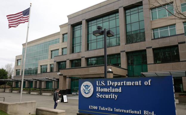 Pompeo culpa al Kremlin del ciberataque pero Trump le lleva la contraria