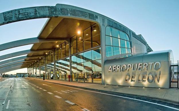 El Consorcio del Aeropuerto prevé disponer de 1,4 millones en 2021 y retomar la internacionalización del aeródromo