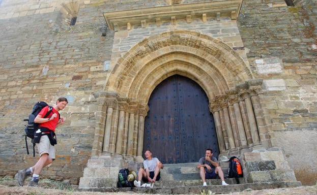 Villafranca del Bierzo abre este jueves la Puerta del Perdón en un acto «reducido a la mínima expresión» por la pandemia