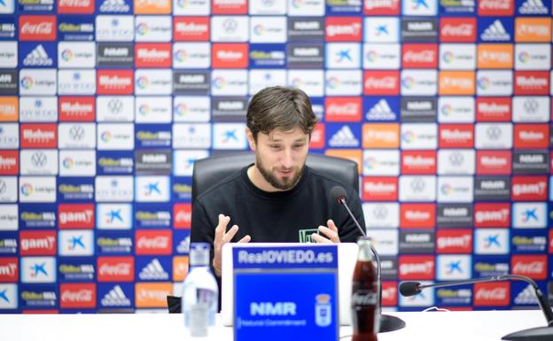 Valle: «Mi pasado azul ha pesado más que lo económico»