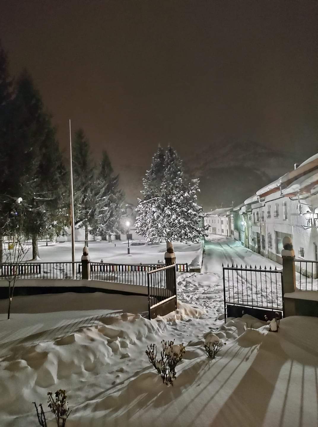 Nevadas de hasta 20 centímetros en la cordillera Cantábrica y temperaturas que caerán hasta los seis bajo cero en la montaña