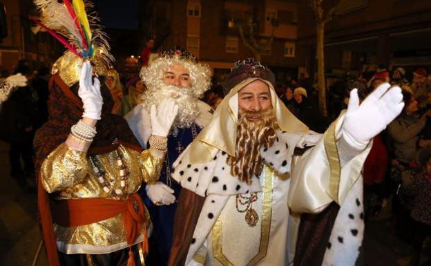 Los Reyes Magos adelantan su llegada a La Bañeza a este lunes