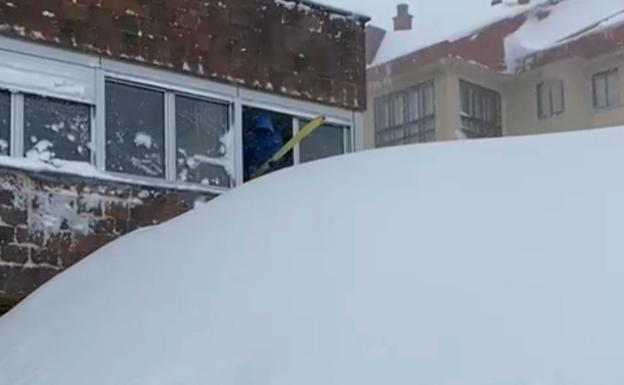 Cuando la nieve llega al primer piso en la estación de San Isidro y te tiras por la ventana