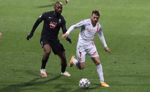 Idiakez: «Todo es mejorable, también la portería, pero hay que apoyar al que falla»