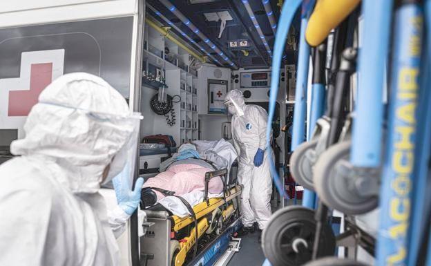 León suma 139 casos y dos fallecidos en el último día y Sanidad espera «semanas muy duras»