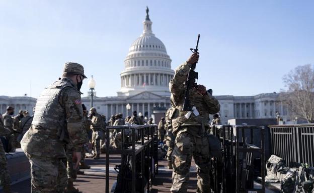 Chalecos antibalas para los republicanos que votaron por el 'impeachment'