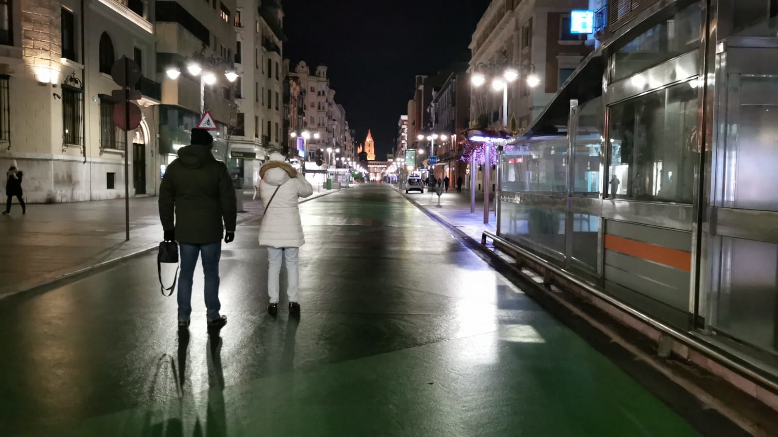Toque de queda en León
