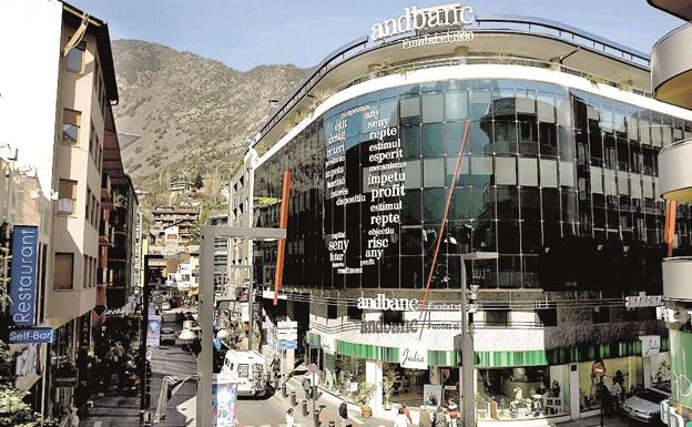 España revenderá a Andorra 30.000 vacunas por el mismo precio de compra