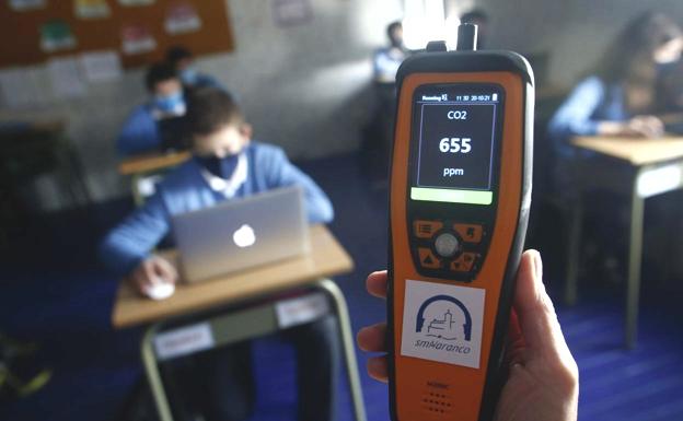 CSIF exige la actuación de Riesgos Laborales en los centros educativos de Castilla y León, donde sólo el 4% tiene medidor de CO2