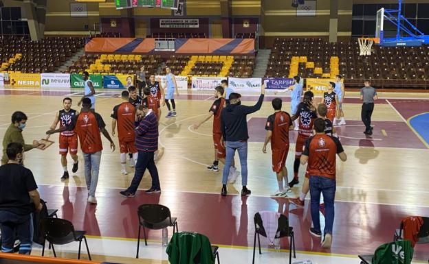 Basket León sigue en progresión y derrota con autoridad al colista