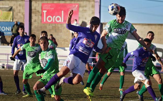 Un derbi y un partido de playoff en Tercera