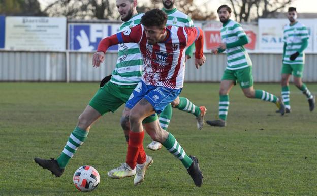 Suspendido el Atlético Bembibre-La Bañeza por un posible contagio de covid-19 en el equipo berciano