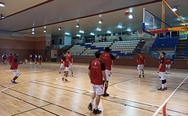 Basket León asalta la cancha del líder y sigue intratable