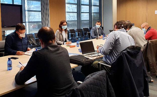 El PSCyL pedirá todas las grabaciones de las reuniones del Diálogo Social que ve «en peligro»