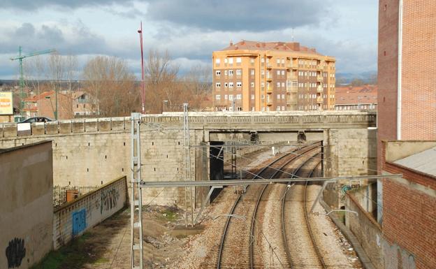 UPL en San Andrés celebra el apoyo unánime a la moción para exigir presupuesto para el soterramiento del ferrocarril en 2022