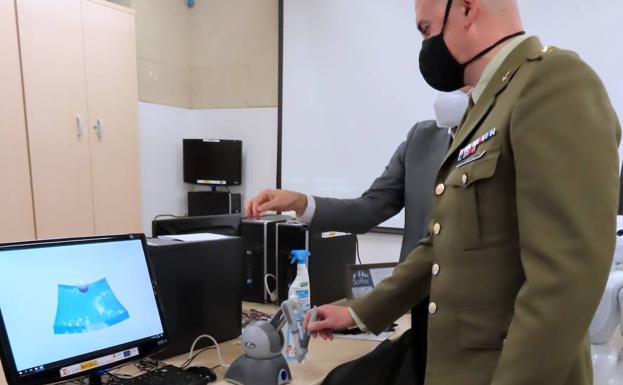 El Grupo de Robótica ha impartido un curso sobre ciberseguridad al GROSA del Ejército de Tierra