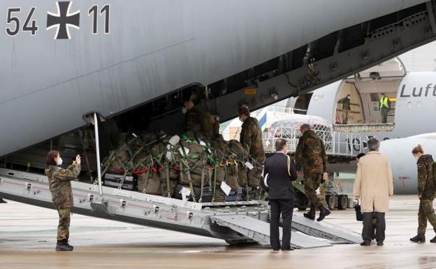 Alemania envía a Portugal dos aviones con sanitarios y material médico