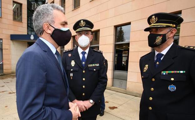 Javier Izquierdo valora que Endesa lleve a cabo una «apuesta de futuro» por el hidrógeno verde en El Bierzo